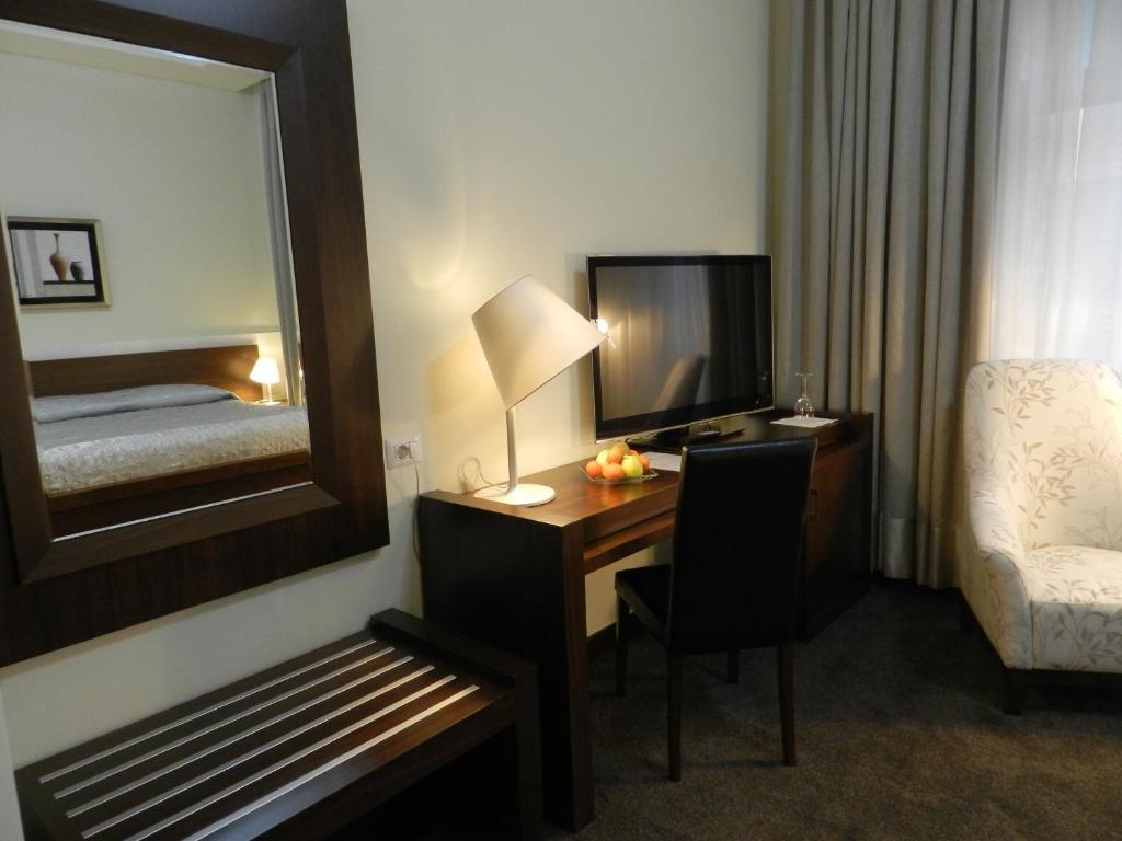 Boutique Hotel Kotoni Τίρανα Εξωτερικό φωτογραφία